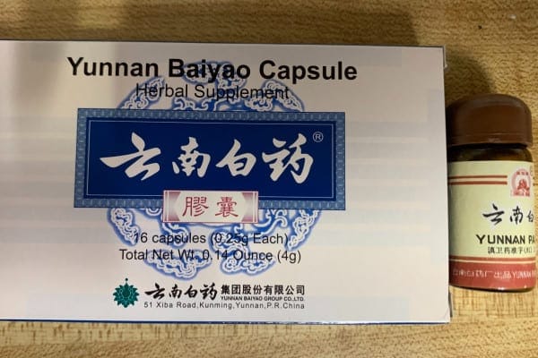 yunnan baiyao capsule for dogs, photo